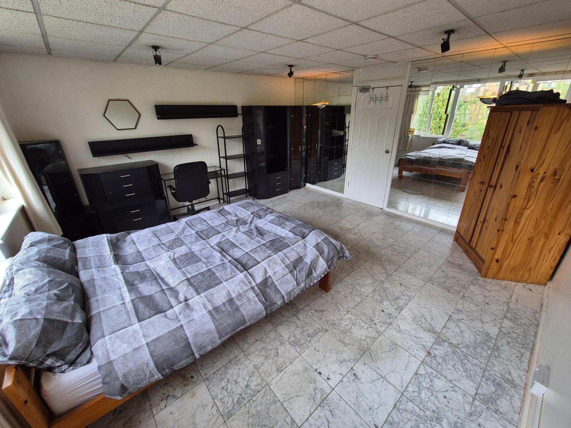 Spacious And Elegant Guest House With En-Suites Available In Canary Wharf Londres Exterior foto