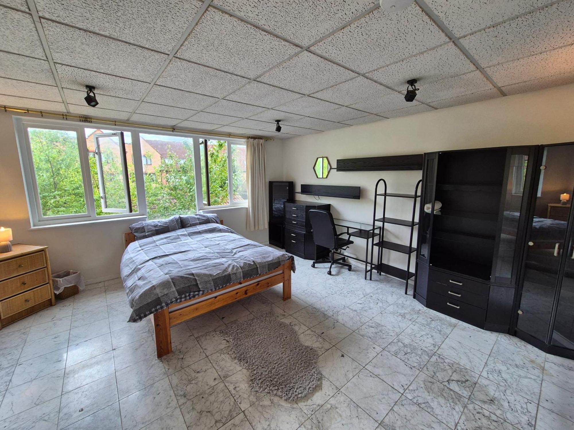 Spacious And Elegant Guest House With En-Suites Available In Canary Wharf Londres Exterior foto